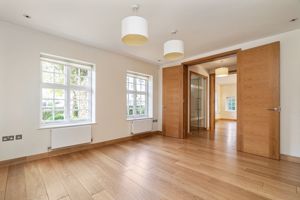 Photo 19- click for photo gallery